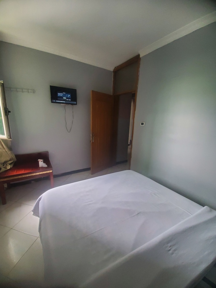 Walya Guest House 1 view 3