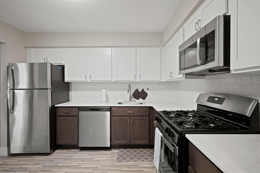 A Place to Rest Away From Home 2BR 2BA