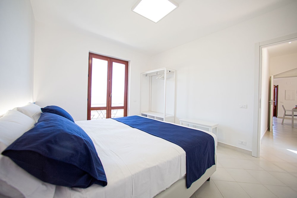 Villa Esmeralda, Exclusive Beachfront Villa view 3