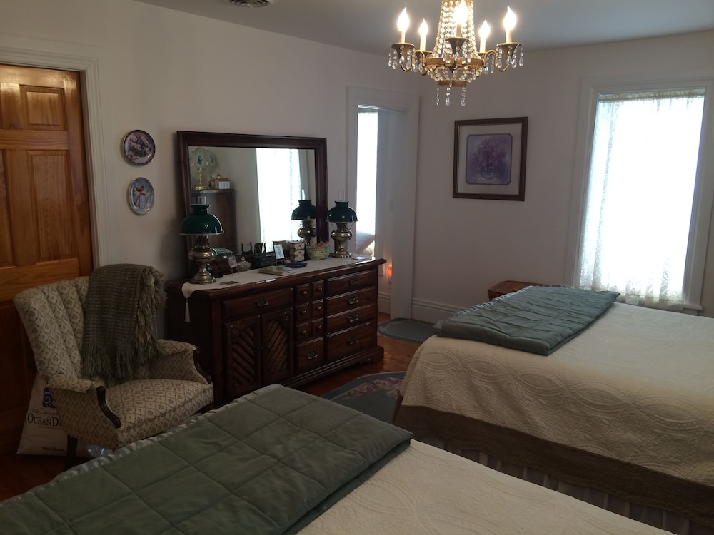 Butternut Ridge Bed & Breakfast