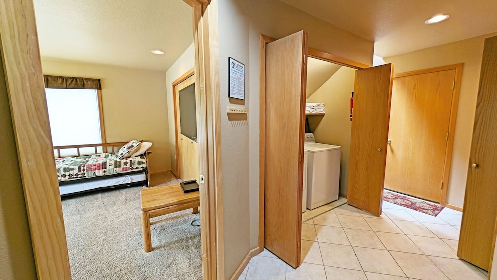 Foursome 2 4 Bedroom Home