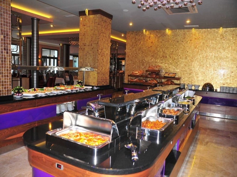 Golden Rock Beach Hotel - All Inclusive