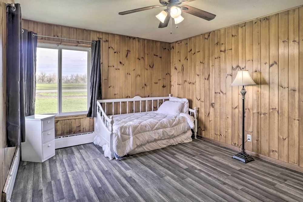 Secluded Albany Escape, Pet Friendly w/ Fee view 3