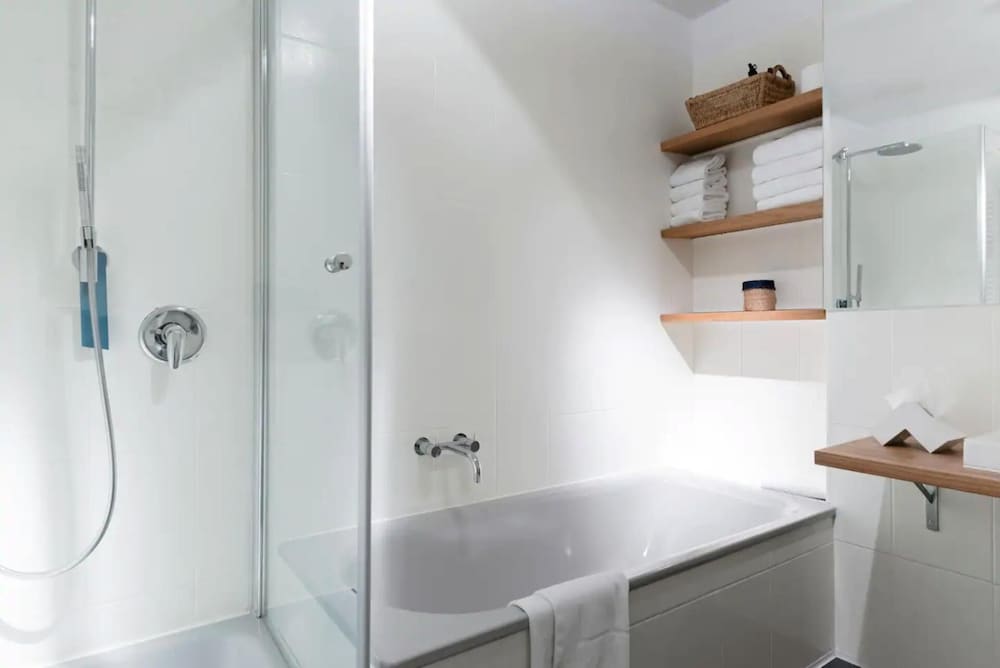 Top Luxury Space Spree Mitte Berlin