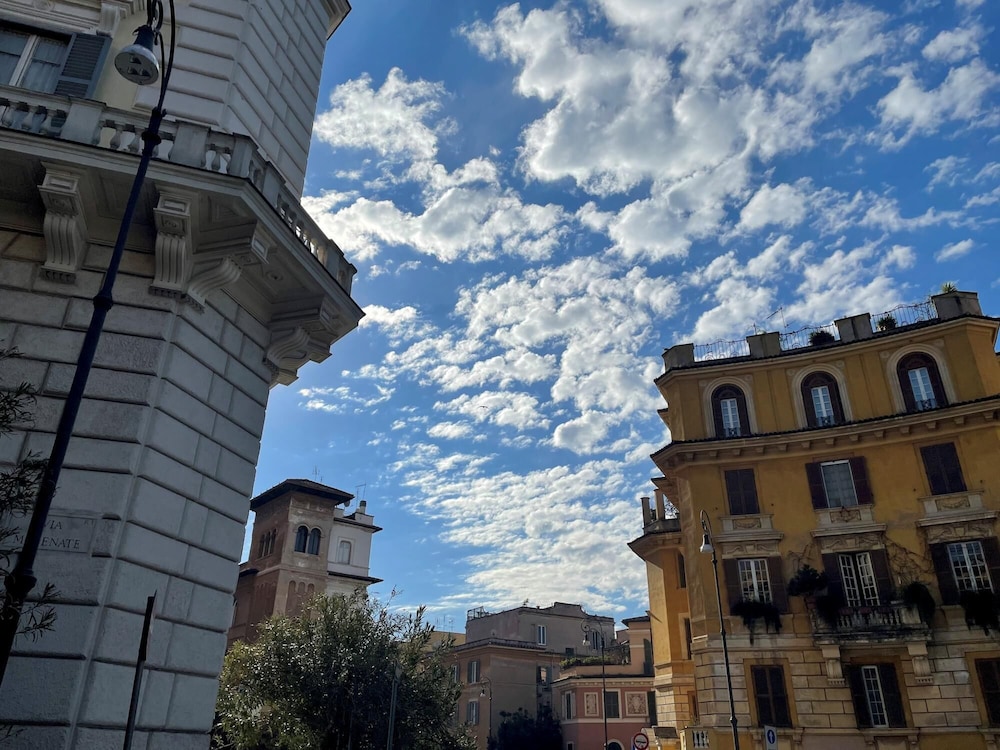 Rm-h501-gpsc20o7 Colosseo Gardens - C13