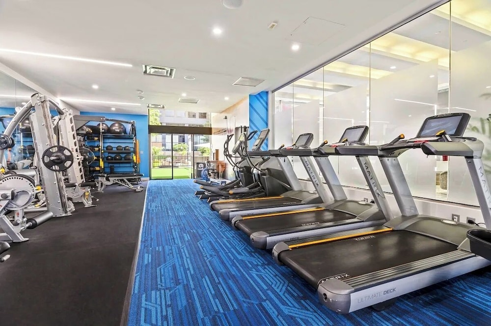 Modern Apartment with Top Amenities