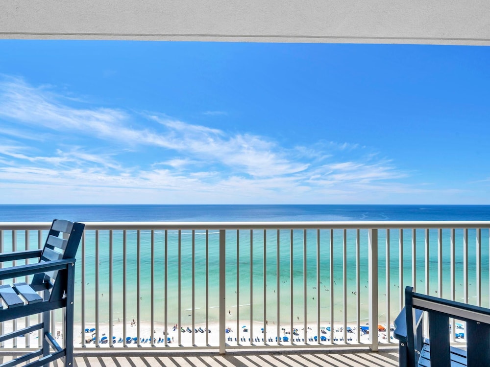 Majestic Beach Towers 2-1608