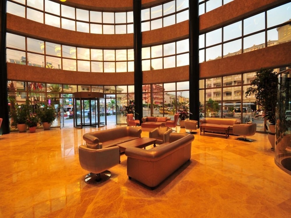 Golden Rock Beach Hotel - All Inclusive