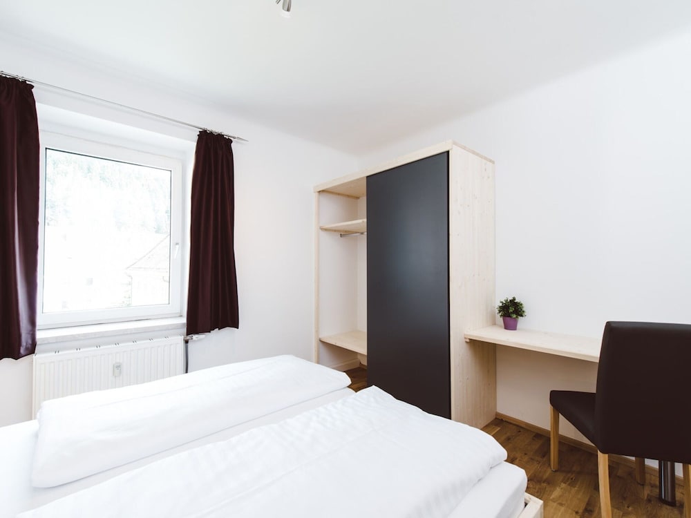 Mountain-view Styria Apartment