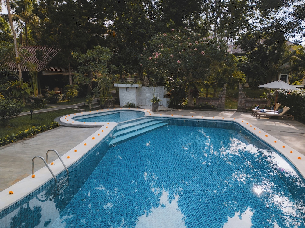 Om Wellness Resort