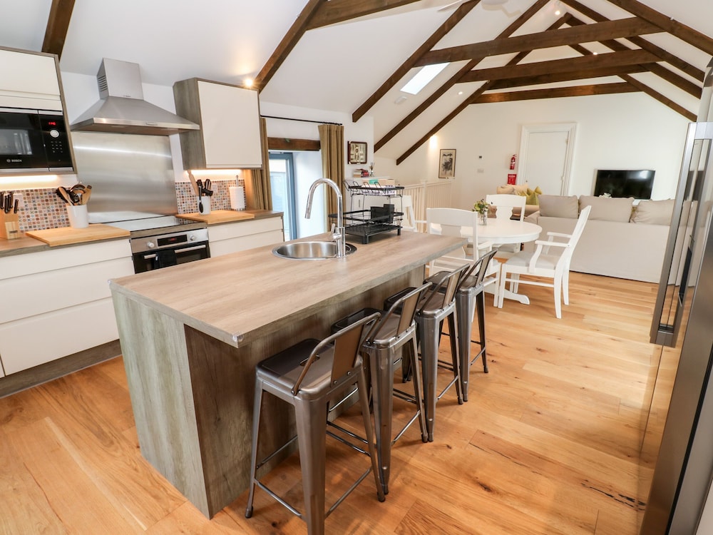 Carines Barns - Par