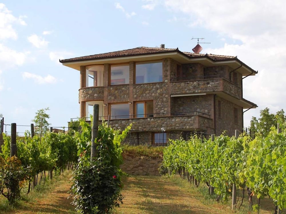 Belvilla by OYO Villa Degli Olivi view 2