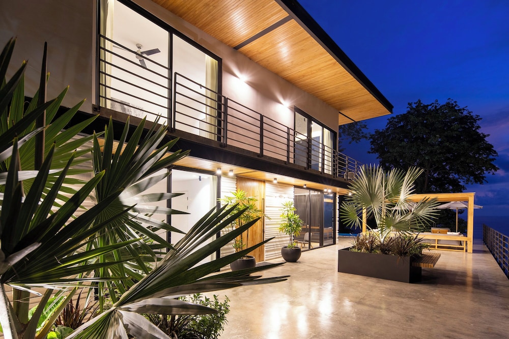 Villa Nof Yam Luxury Villa Santa Teresa