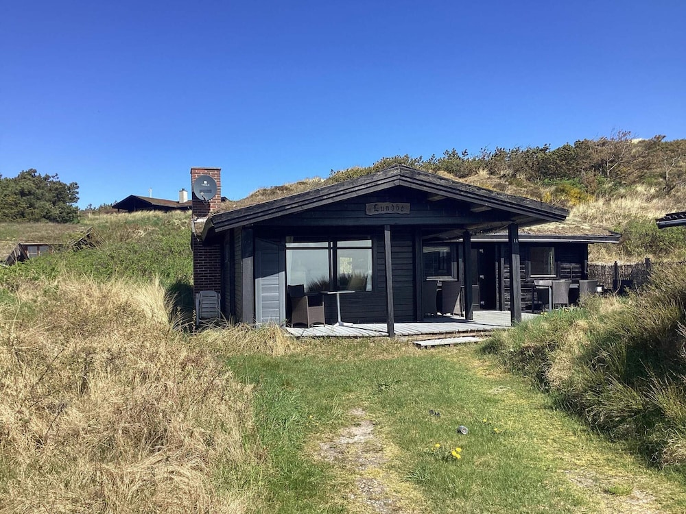 6 Person Holiday Home in Henne