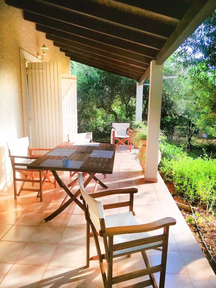 Agrilis Cottage Near the Beach