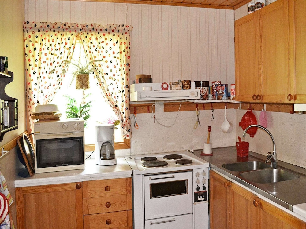 5 Person Holiday Home in Logdea view 2