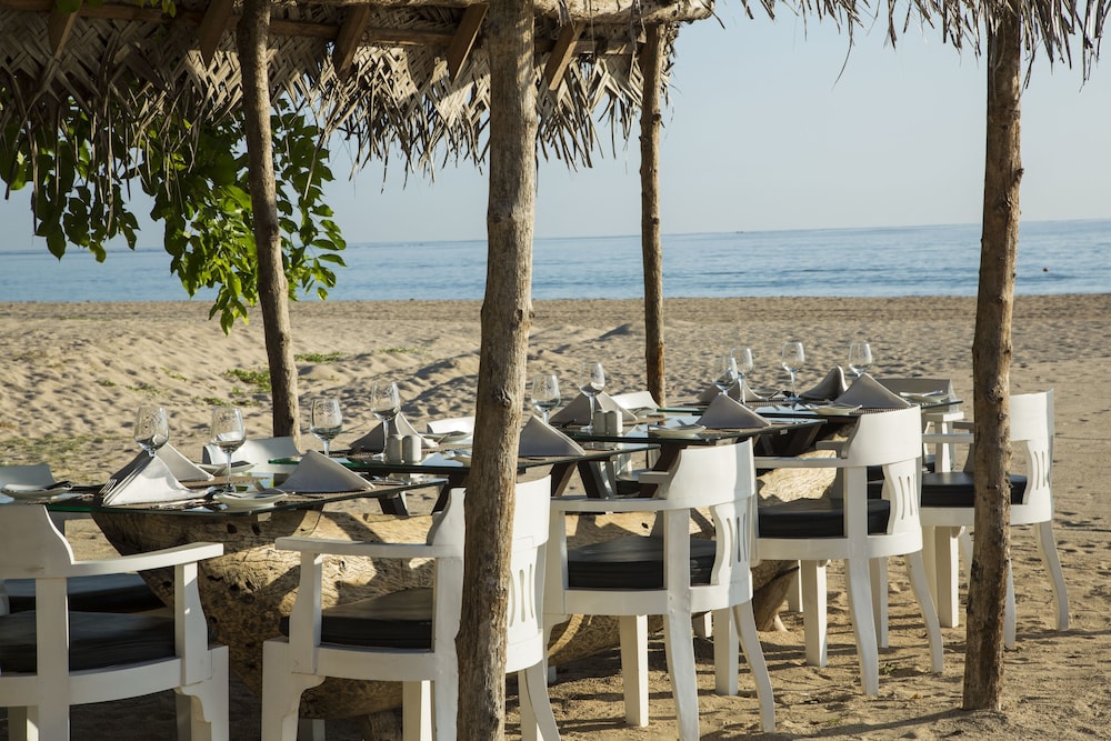 Maalu Maalu Resort & Spa