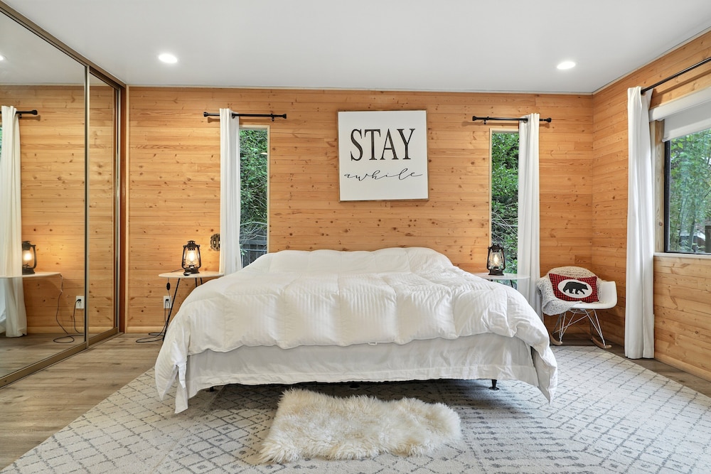 Big Bear Lake Cabin With Game Room 3 Bedroom Cabin