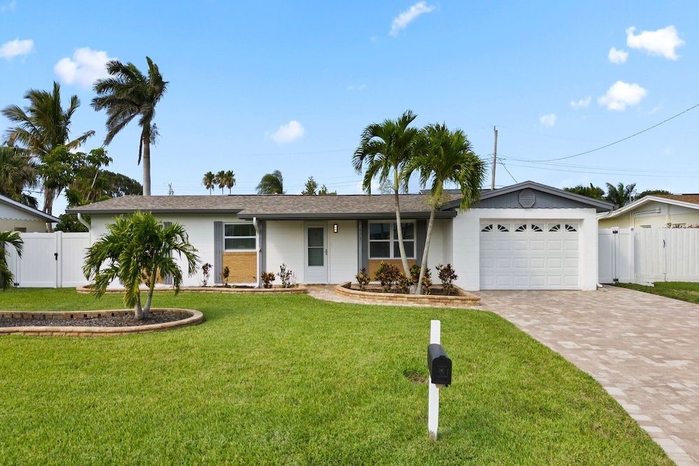 673 Bermuda Rd view 4