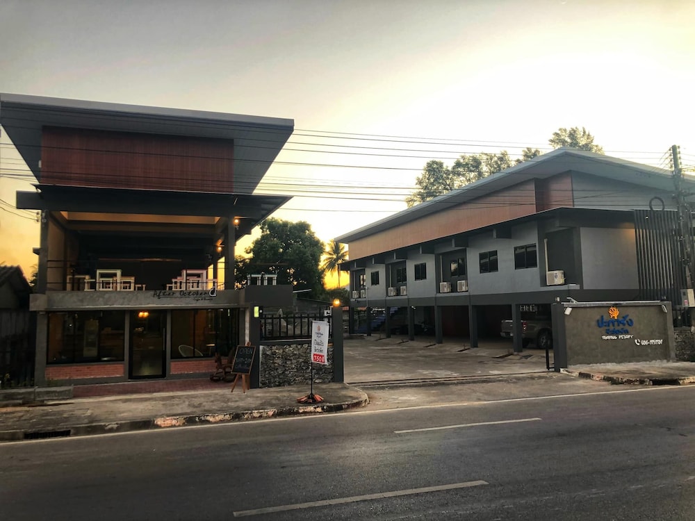 Hotel Pakarang Resort - Image 1