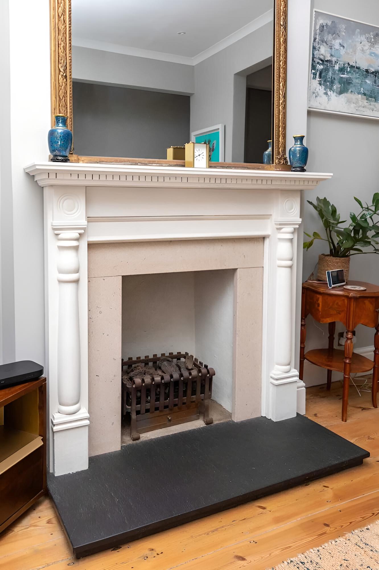 Vibrant 1BD Home With Outdoor Patio - Hammersmith!