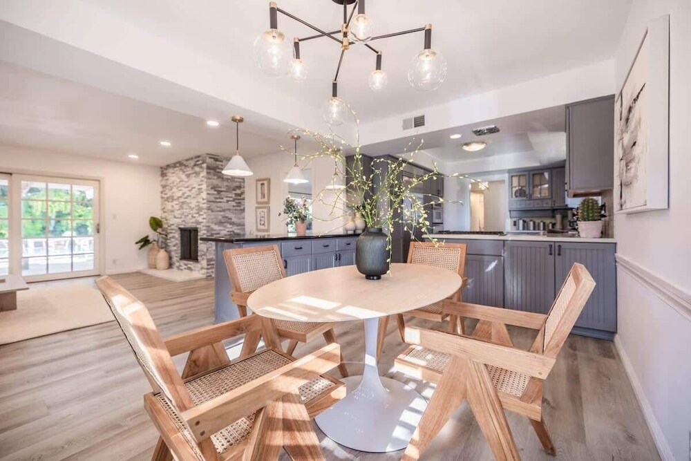 @ Marbella Lane - Serene Ranch Style Home W/pool