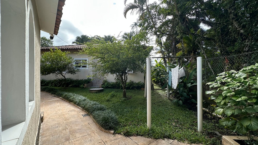 Casa Confort vel bem Equipada com Wi-fi e Garagem