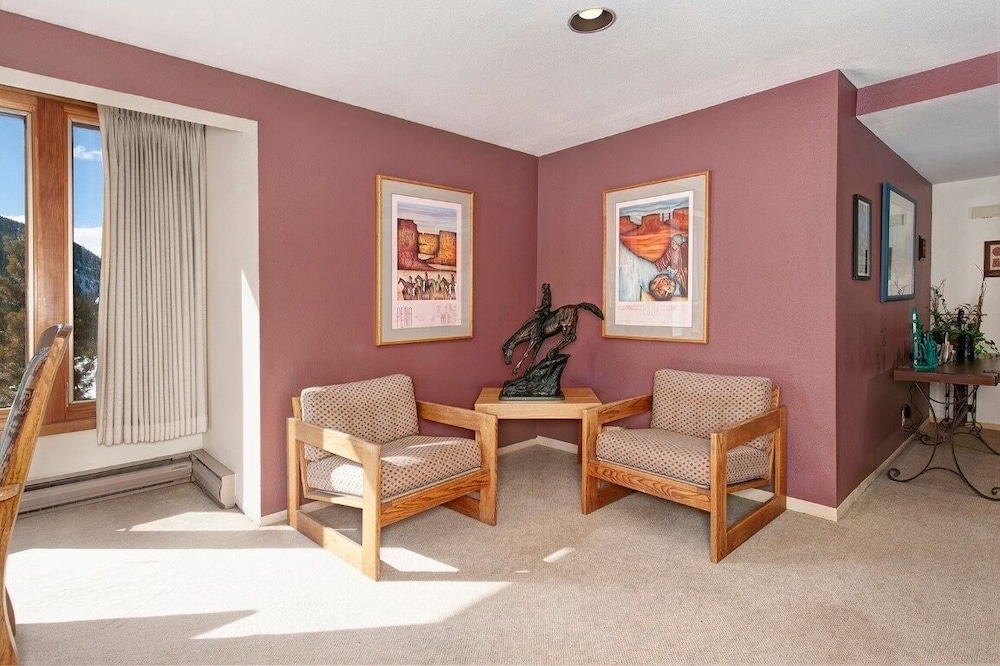 1776 Decatur 4 Bedroom Condo