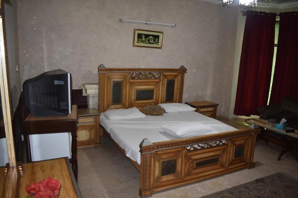 Islamabad Palace Guest House view 3