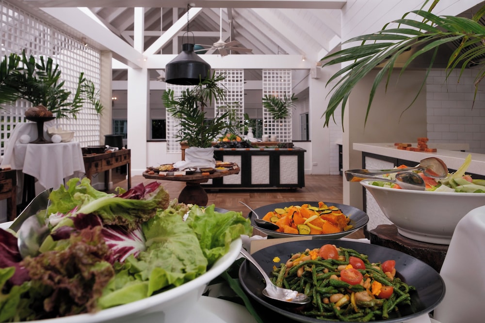 Malolo Island Resort - Image 2