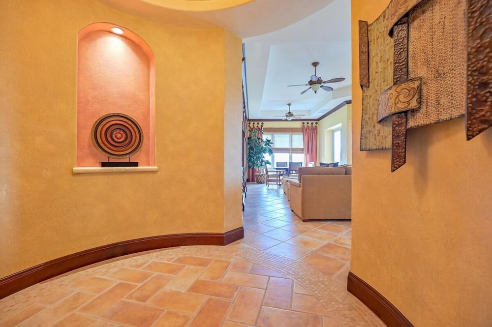 CR Luxury Terrazas 3A 3 Bdrm