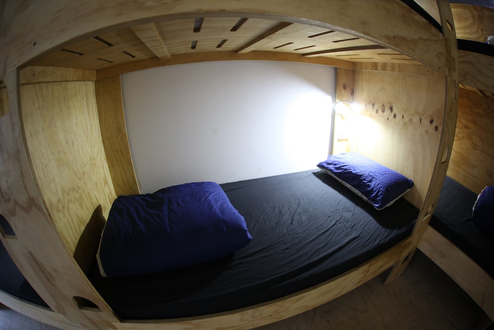 Adventure Inn Marahau - Hostel view 5