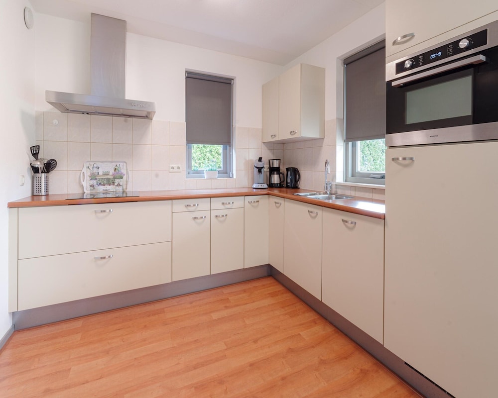 Holiday Home in Wemeldinge Near the Sea