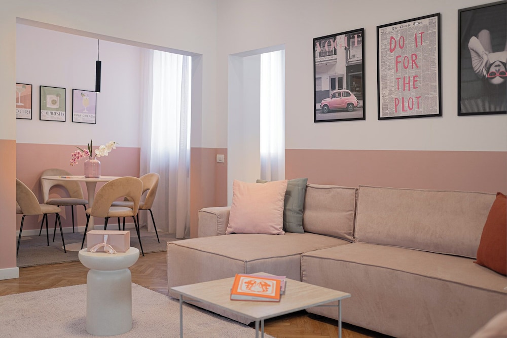 Contemporary 3-Bedroom Lofts - Modern Touches Meet Classic Elegance by Calea Victoriei