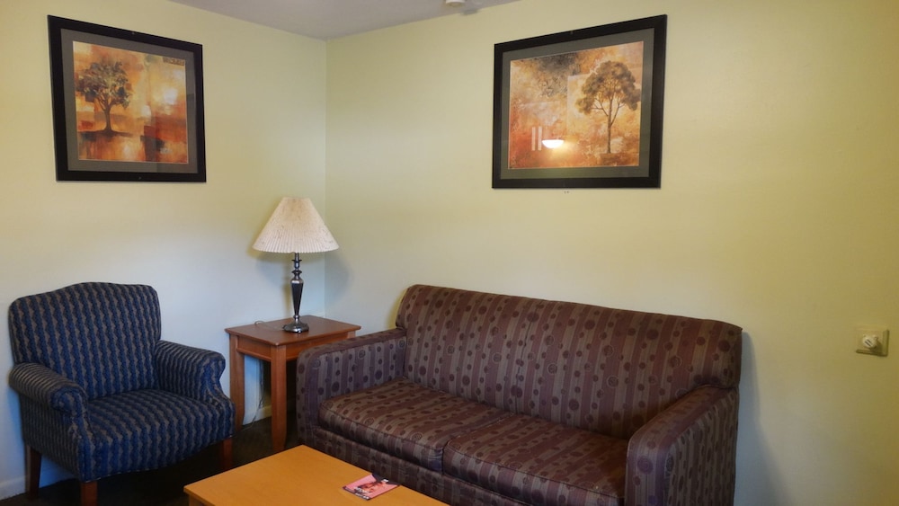 Budget Inn