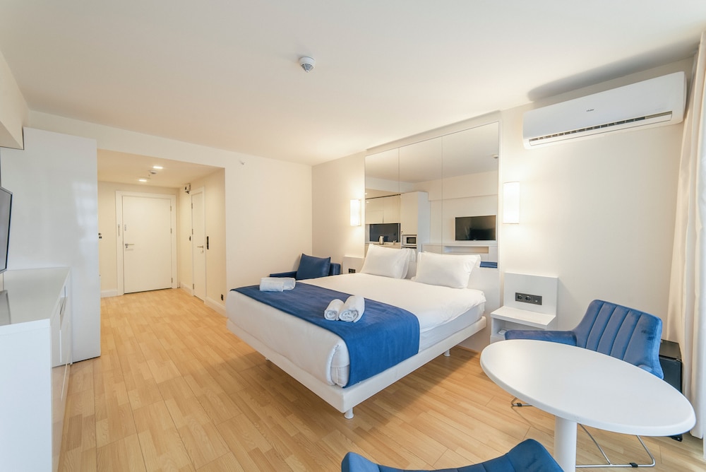 Home Hub en Batumi — hotel room