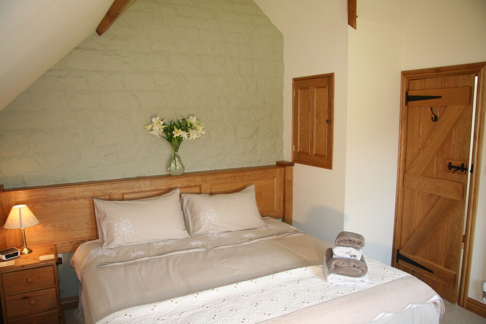 The Little Vicarage Holiday Cottage view 5