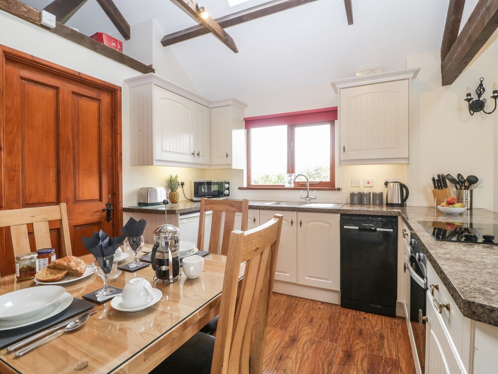 Walnut Cottage