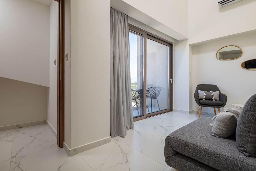 Theo Luxury Villas With Sea View