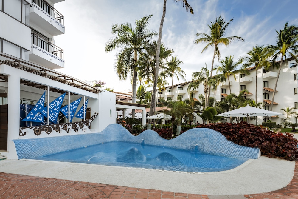 Buenaventura Grand Hotel & Great Moments - All Inclusive photo 74 of 82