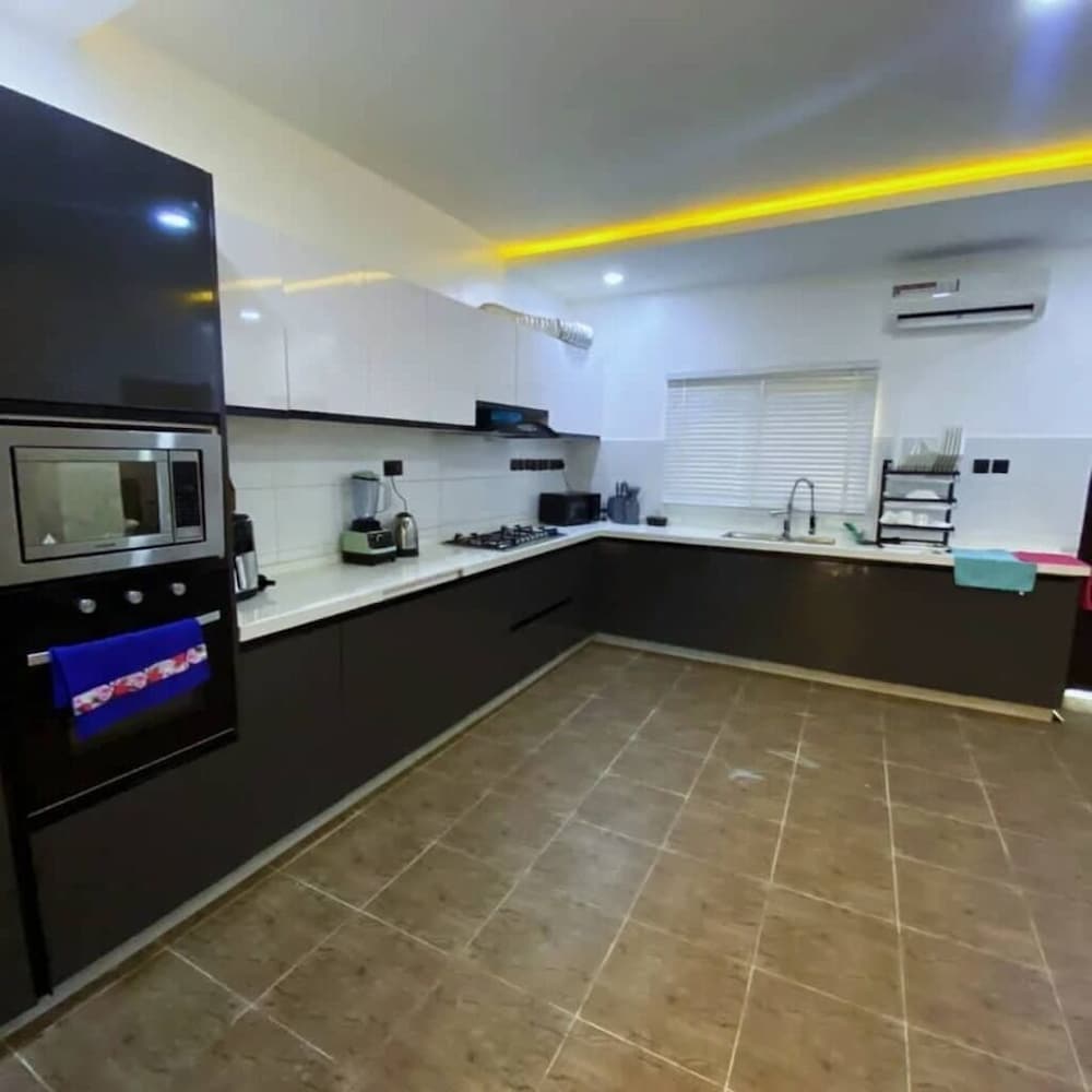 Premium Three Bedroom Apartment - Abuja