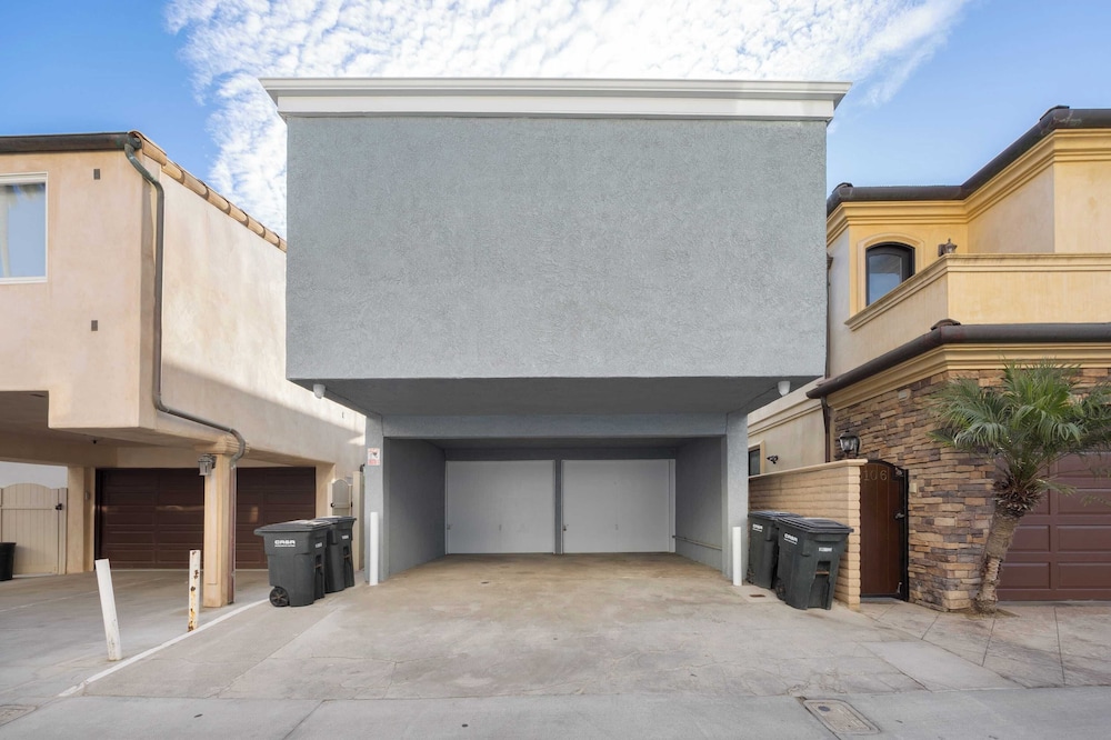 Balboa Breeze by Avantstay Beachfront Retreat + Ocean View