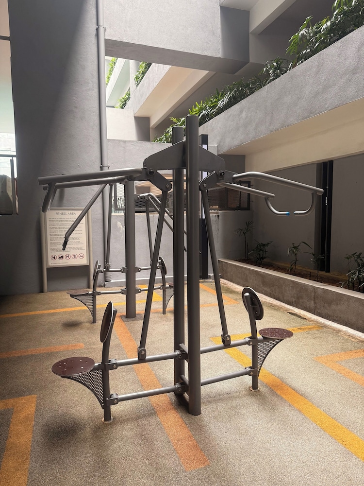 Downtown Retreat 2BR at Neu Suites
