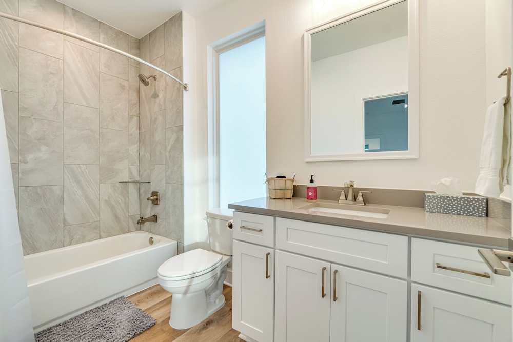 Lago Vista Home w/ Game Room Outdoor Tub! - Property Image 79