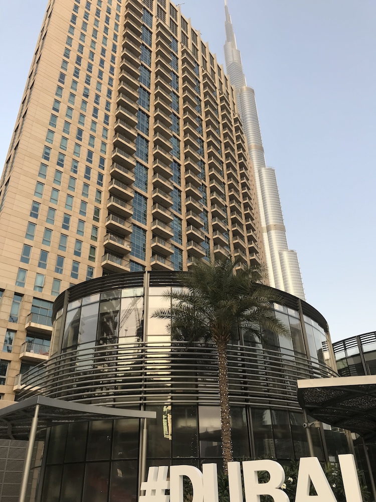 Yanjoon Holiday Homes - Standpoint Tower