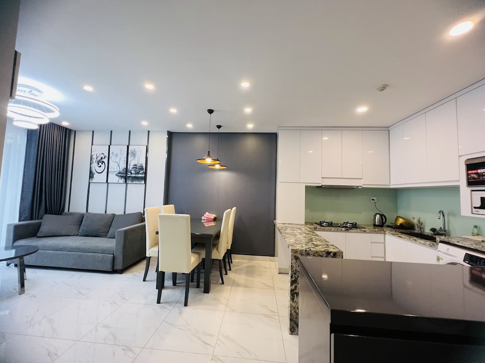 Sunrise City Apartment