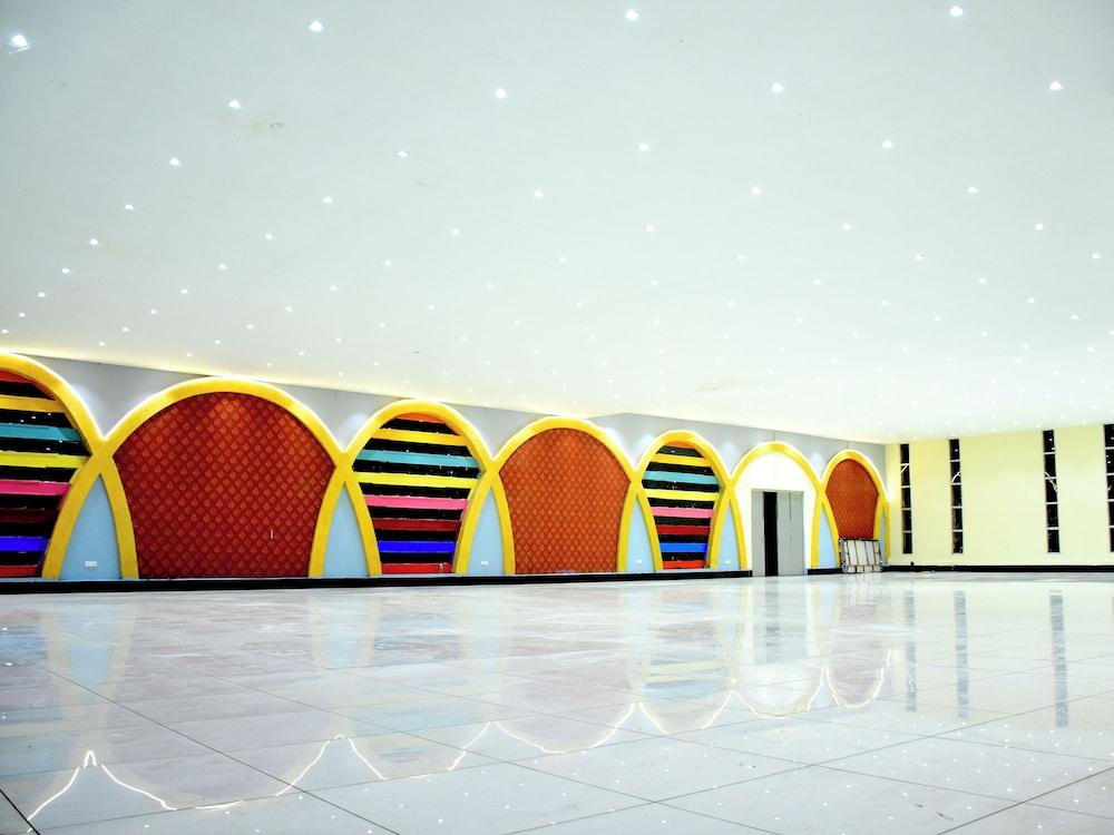 meeting & event spaces