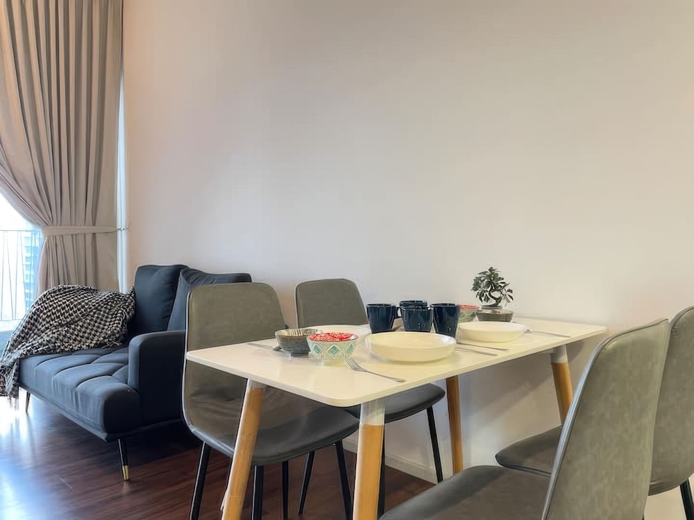Staycation V Residence - Sunway Velocity