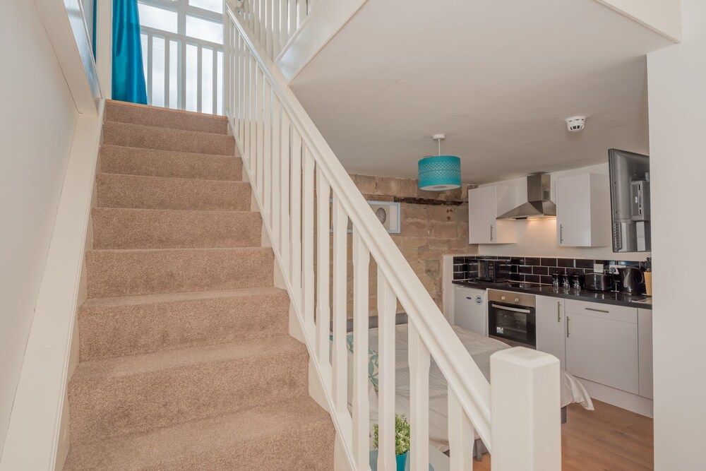 Kirkstall Bridge Apartments - 26