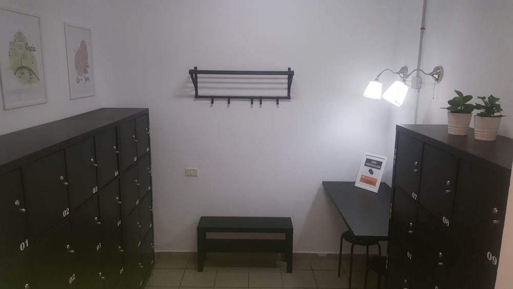 CIW Hostel